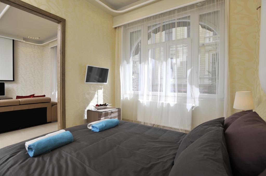Basilica Grand Luxury In The Historic Center Leilighet Budapest Rom bilde